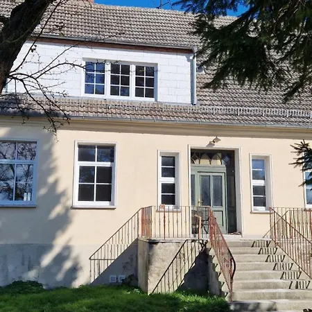 Gutshaus Mit Pool Und Minigolf-anlage 度假居